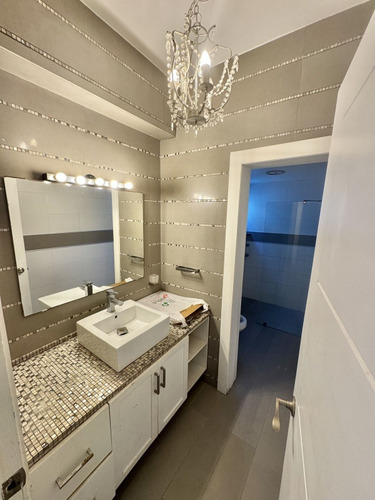 Apartamento En Naco 2da Con Terrazadistrito Nacional