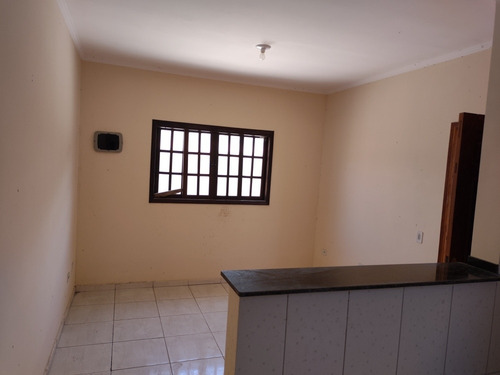 Imagem 4 de 10 de Casa A Venda Na Praia - Aceita Financiamento - Fgts