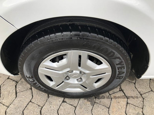 Chevrolet Onix Lt 1.0 2015