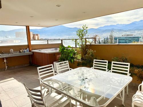 Departamento En Venta De 4 Dorm. En Lo Barnechea
