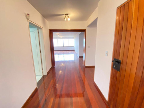 Bello Apartamento En El Mejor Conjunto Residencial Y Con Una Vista Increíble Del Avila