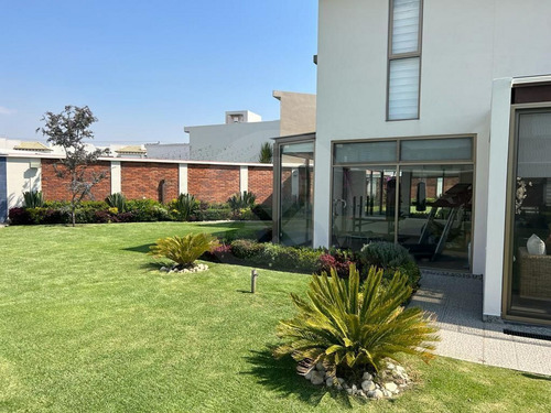 Casa En Venta Valle De Las Fuentes, Calimaya Edo.mex. 30 Min. Del Santa Fé 3 Recámaras