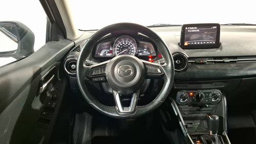 Mazda Mazda 2 1.5 I TOURING SEDAN AUTO