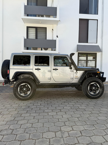 Jeep Wrangler 3.6 Unlimited Sahara 4x4 At