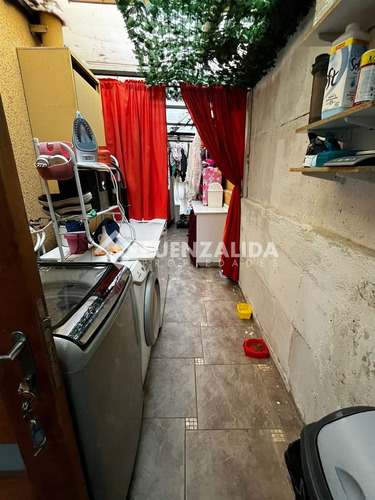 Casa En Venta De 3 Dorm Con Piscina En Puente Alto