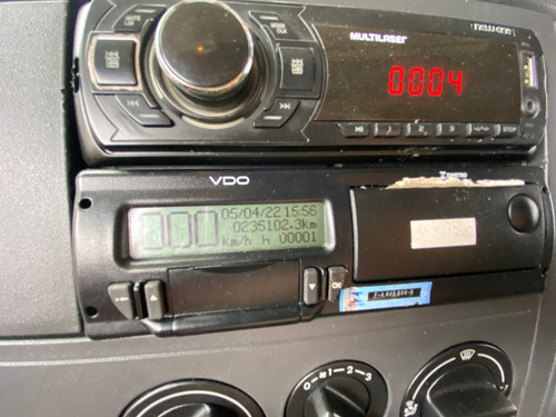 Imagem 10 de 10 de Volkswagen Teto Alto Vtronic 19-420 E Constellation 2p (die
