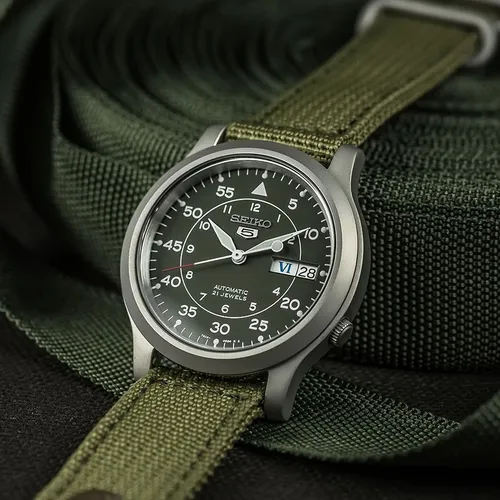 Seiko automatico militar sale