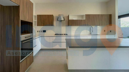 Casa Nueva En Venta En Altozano