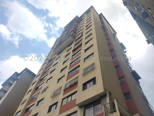 24-21329 Apartamento En Venta Gustavo Hernandez