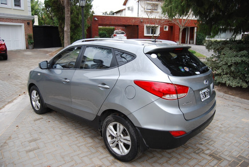 Imagen 14 de 18 de Hyundai Tucson 2.0 4x2 Gl At 2013