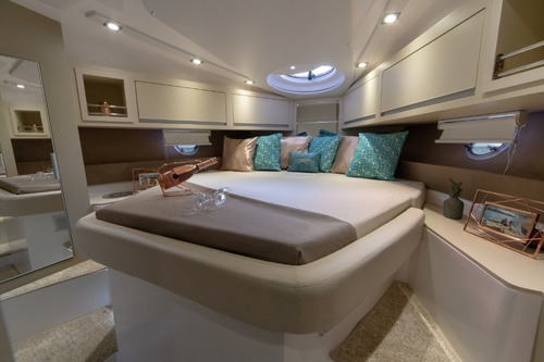 Imagem 24 de 25 de Lancha Fibra Fort - Linha Yachts Focker -f420 Gran Coupé