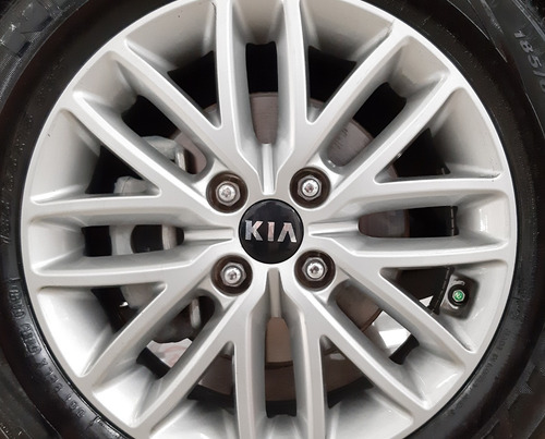 Imagen 9 de 22 de Kia Rio Sedan Ex Mt 2018