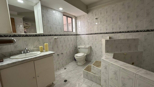 Lm Se Vende Hermoso Apartamento En: 4av El Parral Valencia Carabobo Venezuela