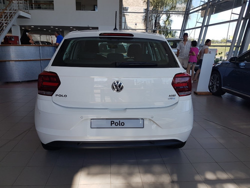 Volkswagen Polo 1.6 Msi Trendline At Cr