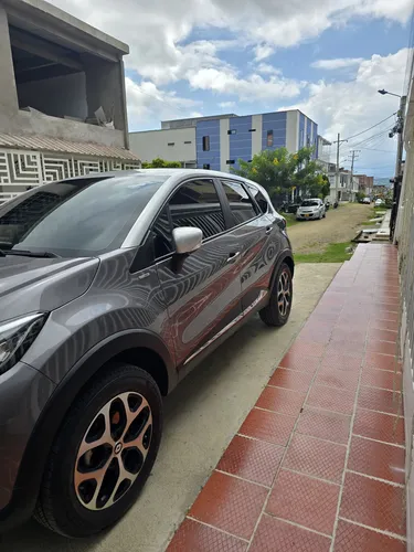 Renault Captur 2.0 Bose