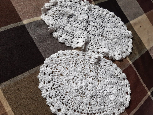 Carpetas De Hilo Blanco Nuevas Lote En Crochet 