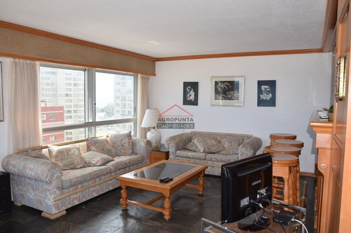 Apartamento En Primera Linea 2 Dormitorios En Alquiler - Ref: 5133