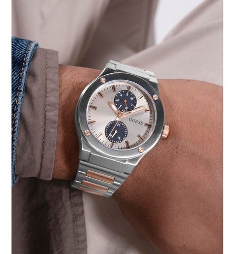 Reloj Jet Guess Bitono Hombre Acero Inoxidable Bisel Plateado Fondo Plateado