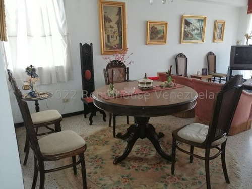 Imagen 11 de 19 de Venta De Apartamento En Montalbán I / Gc 23-804