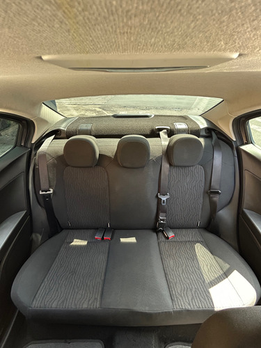 Fiat Cronos 1.3 Drive Flex 4p