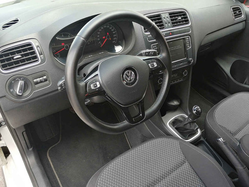 Imagen 9 de 15 de Volkswagen Vento 2020 4p Comfortline Plus Std.