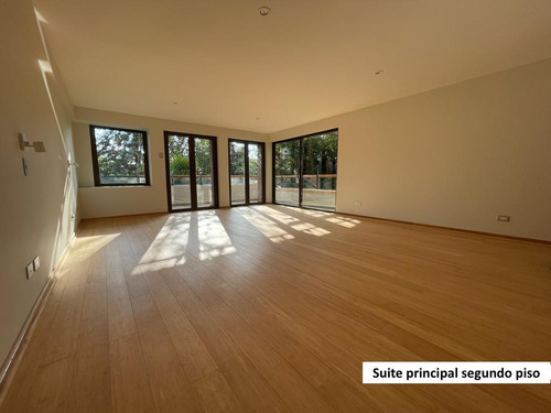 El Golf, Magnifica Residencia Contemporánea, Apta Embajada.