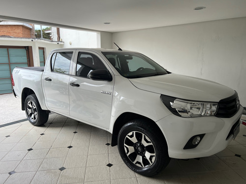 Toyota Hilux 2.8 Std Power Pack Cab. Dupla 4x4 Tdi 4p
