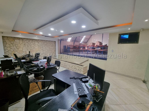 Bello Galpón Comercial En Venta En Barquisimeto Jr