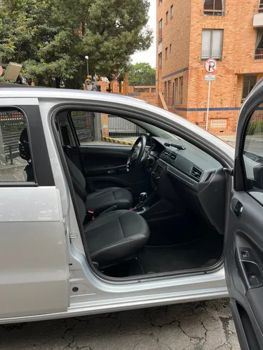 Volkswagen Voyage 1.6 Trendline