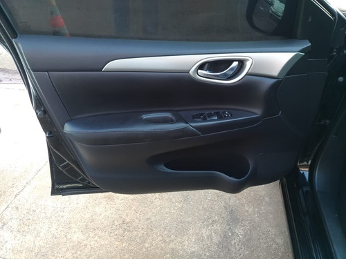 Imagem 11 de 13 de Nissan Sentra Sv 2.0 Flex Automático 2014/2015 (ac. Trocas)