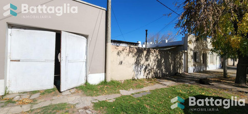 Oportunidad!!! Local Y 2 Viviendas Con Gas Natural