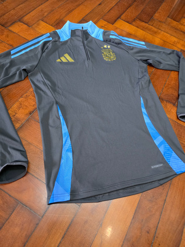 Campera Seleccion Argentina 2023/24, Talle S (Usado)