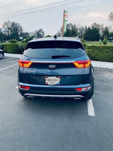 Imagen 4 de 11 de Kia Sportage Sxl
