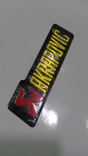 Imagen 1 de 10 de Lamina Emblema Para Escape De Moto Akrapovic