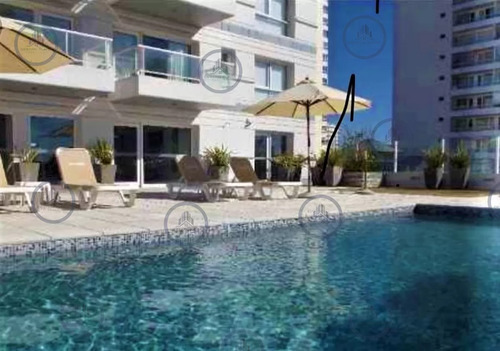 Alquiler Temporario E Invernal De Monoambiente Con Terraza En Punto Céntrico De La Península, Punta Del Este