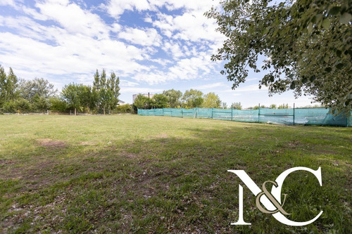 Imagen 3 de 9 de Terreno Lote En Venta En Haras Del Sur Iii