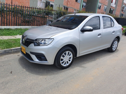 Renault Logan 2021 1.6 Authentique