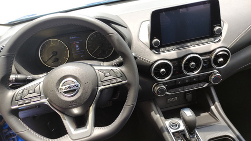 Imagen 9 de 15 de Nissan Sentra Advance Cvt