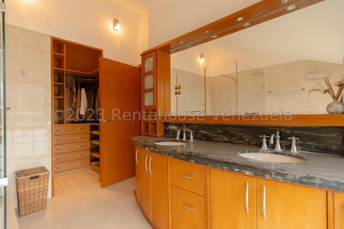 Apartamento En Venta En Los Samanes Cod24-11603