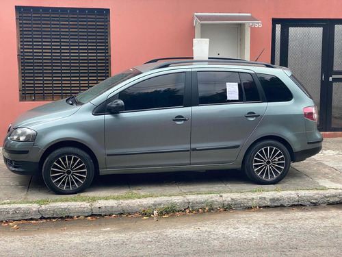 Volkswagen Suran 1.6 Comfortline 101cv 11a 2010