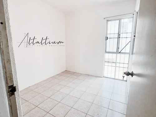 Casa En Venta En Cancún Quintana Roo, Haciendas Del Caribe Ii. Br-ru