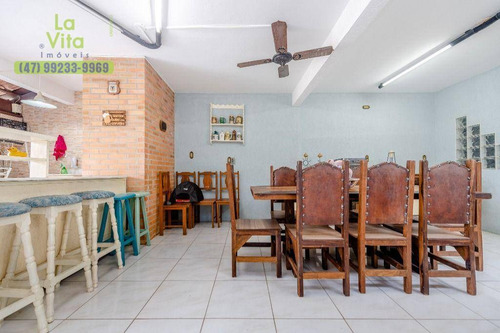 Imagem 15 de 30 de Residência Com 03 Dormitórios(01 Suíte), Para Venda. Apenas R$ 950.000,00 Excelente Localização No Bairro Vila Nova! - Ca0712