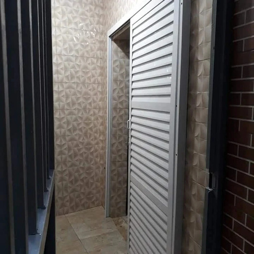 Vendo Sobrado Com 2 Casas Preço De Oportunidade