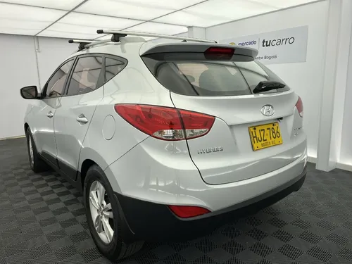 Hyundai TUCSON IX-35 2.0l 164 hp 4x2