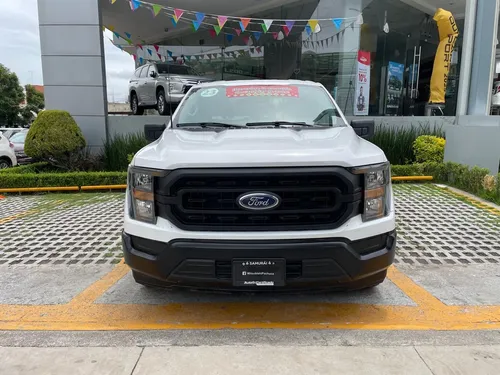 Ford F-150 3.3 XL Doble Cabina V6 4x2 At