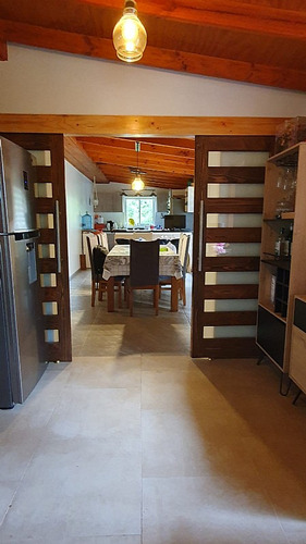Excelente Casa Remodelada 4d/2b En Gran Sitio De 3 Mil Mts2
