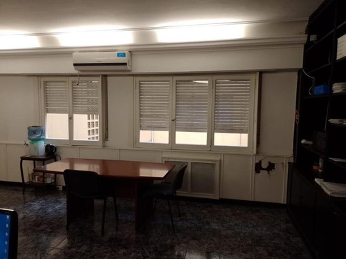 Venta De Oficina En Zona Microcentro
