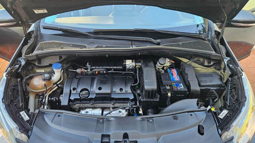 Peugeot 2008 1.6 Feline Tip