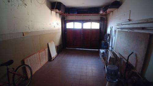 Casa En Barrio Urca- Pasaje De Torres Al 4021