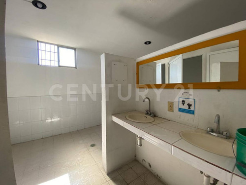 Renta De Bodega 1370m2 -federal Atlixco, San Bernardino Tlaxcalancingo Cholula